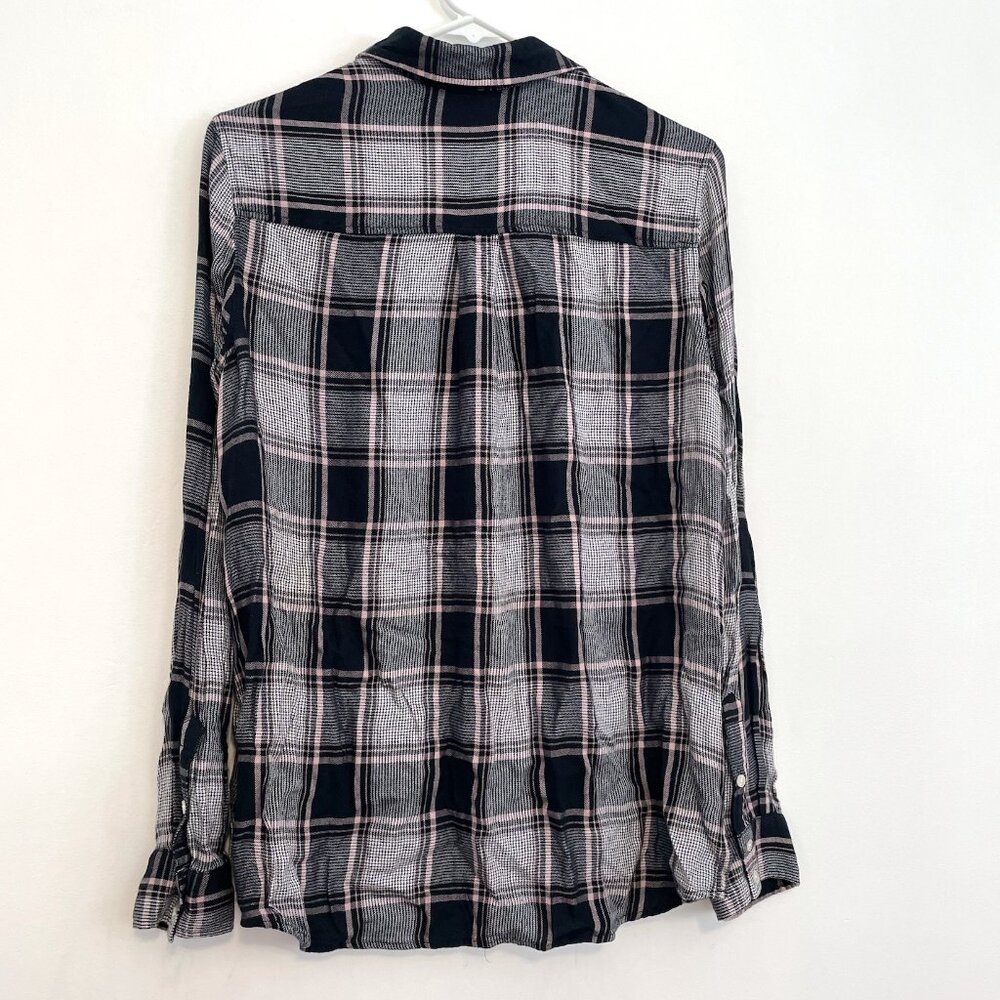 EXPRESS Patch Pocket Plaid Boyfriend Shirt Black White Flannel Button Down Tunic - Picture 12 of 16